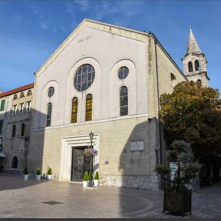 Apartman Gluic Sinj Zewnętrze zdjęcie